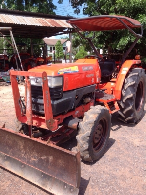 แทรกเตอร์คูโบต้า 4508 สภาพดีพร้อมใช้งาน มีผานดันหน้าและโรตารี่