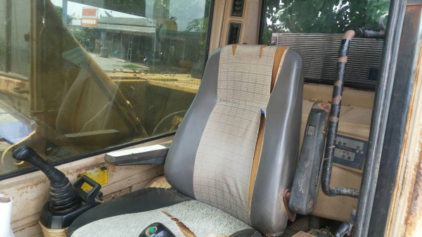 แบคโฮ CAT 320 VII ไฟฟ้าครบ ช่วงล่างเต็ม เอกสารใบแจ้งจำหน่าย