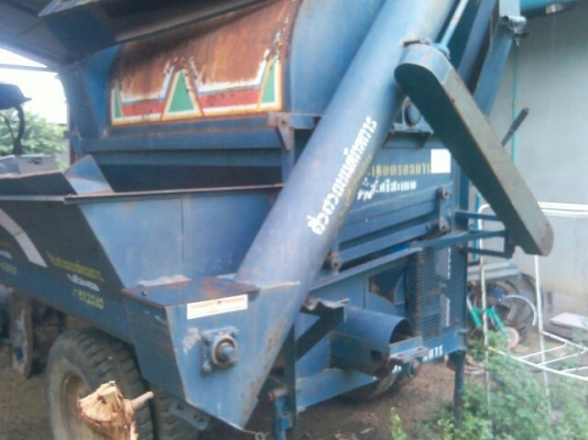 ขายตู้นวดข้าว เกษตรพัฒนา6ฟุต จัมโบ้ สภาพสวยพร้อมใช้งาน ใช้งานกับรถไถ สนใจโทร 090-8588220คุณนะ หรือ www.truck.in.th/498