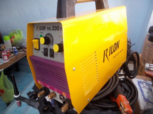 ขายตู้เชื่อม 2 ระบบ สภาพสวยๆครับ