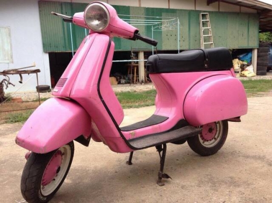 าย vespa cosa สีชมพูสดๆสวยๆ รถพร้อมขี่เครื่องดีครับ  no book ราคา 19500 บาท