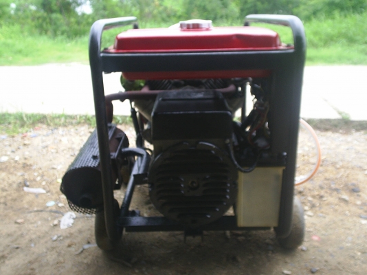 เครื่องปั่นไฟ10KVA.ใช้LPGขายแล้วครับ ขอบคุณๆเสือครับ