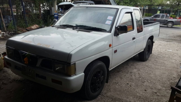 Nissun Big M ปี 97  เครื่องดี คันชีสวย