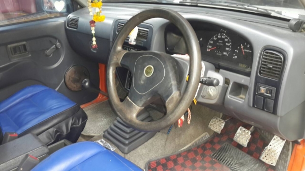 Nissun Big M ปี 97  เครื่องดี คันชีสวย