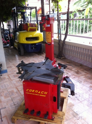 เครื่องถอดยาง KORMACH ของประเทศอิตาลี