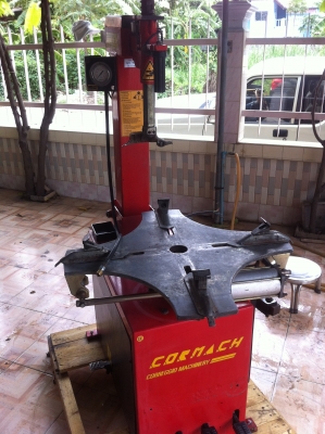 เครื่องถอดยาง KORMACH ของประเทศอิตาลี