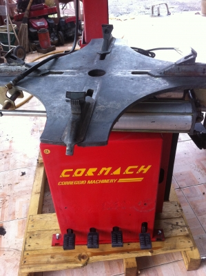 เครื่องถอดยาง KORMACH ของประเทศอิตาลี