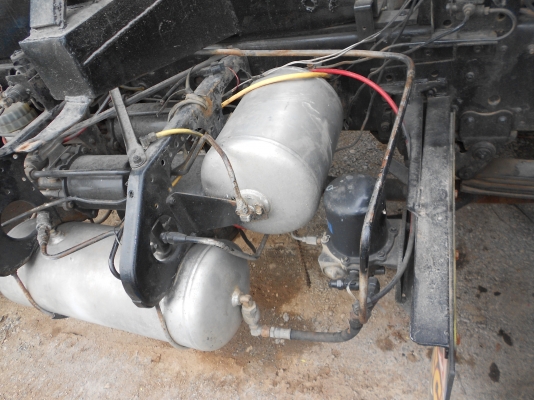 ขายด่วน FUSO ไอ้หลง FN527 TF 3XXX 10ล้อ 2 เพลา(ดั้มโคราช) 10 เกียร์ ฟูลเลอร์ อีตั้น,แอร์พร้อม สภาพดี,ราคากันเอง