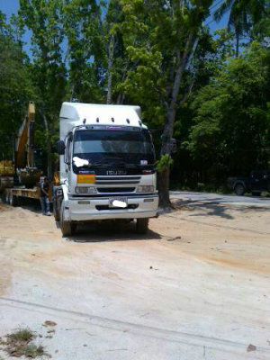 ขายดาวน์รถ 10 ล้อหัวลาก ISUZU DECA 270 แรงม้าปี 2549 ขายดาวน์ 550000