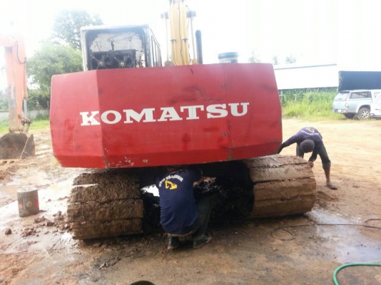 โคมัสสุ PC120-5 ตัวเดินใหญ่ คอนโทรนสั้น เครื่องเดิม ปั้มเดิม แอร์เย็น เอกสารซื้อขาย