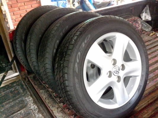 ล้อวีออส