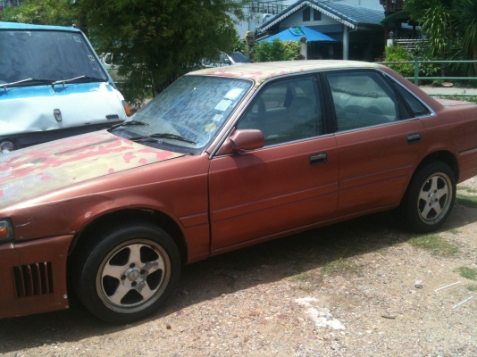 มาสด้าเก๋งปี 96 รุ่น 626  4ประตู ขับได้พร้อมโอน ขาย 20,000 บาท