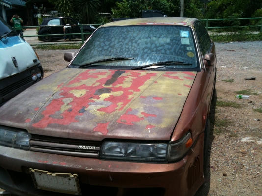 มาสด้าเก๋งปี 96 รุ่น 626  4ประตู ขับได้พร้อมโอน ขาย 20,000 บาท