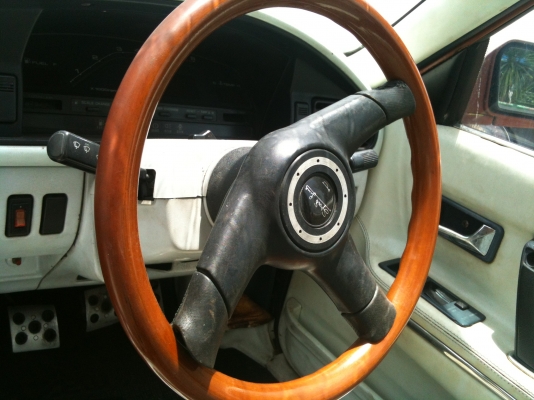 มาสด้าเก๋งปี 96 รุ่น 626  4ประตู ขับได้พร้อมโอน ขาย 20,000 บาท