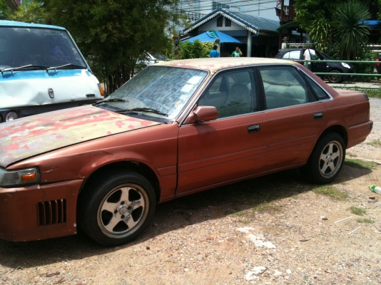 มาสด้าเก๋งปี 96 รุ่น 626  4ประตู ขับได้พร้อมโอน ขาย 20,000 บาท