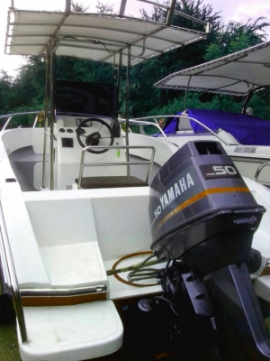 ขายถูก!!! เพื่อนฝรั่งฝากขายเรือใหม่ 15.6 ฟุต พร้อมเครื่อง YAMAHA 50 เเรง มีทริม( ไฟฟ้า )