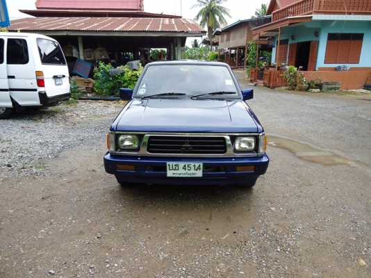 กระบะ  L 200    ราคาถูก  แอ เย็น เพลงเพลาะ เครื่องดี ขับดี ประหยัด แก็ส  lpg