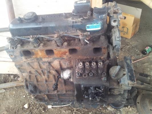 เครื่อง   Kubota   4สูบ