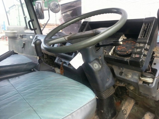 รถอีซูซุ 6 ล้อ ตู้แห้ง FTR32 / 195 แรงม้า. ปี 39 สนใจติดต่อ 081 - 6079515 รถอีซูซุ 6 ล้อ ตู้แห้ง FTR32 / 195 แรงม้า. ปี 39 สนใจติดต่อ 081 - 6079515