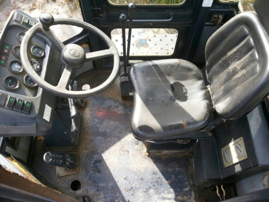 ขายรถตัก 616B. สนใจติดต่อ 081 - 6079515 ขายรถตัก 616B. สนใจติดต่อ 081 - 6079515