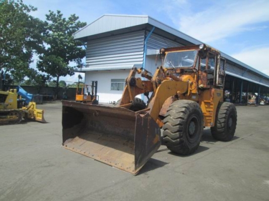 ขายรถตักล้อยาง TCM 75-3A