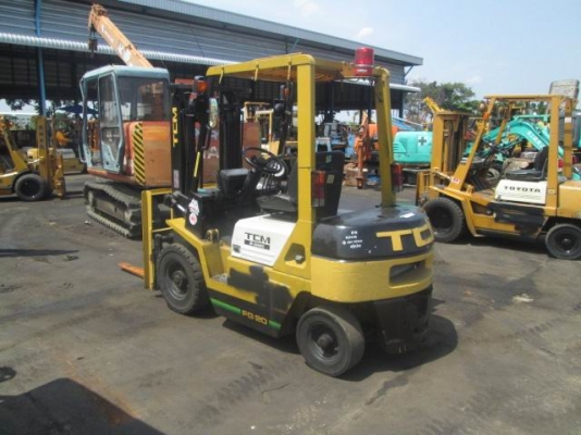 ขายรถ FORK LIFT  เบนซิน  ยี่ห้อ  TCM รุ่น : FG20N4 เสาสูง 3 เมตร