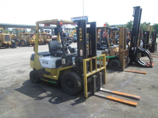 ขายรถ FORK LIFT  เบนซิน  ยี่ห้อ  TCM รุ่น : FG20N4 เสาสูง 3 เมตร