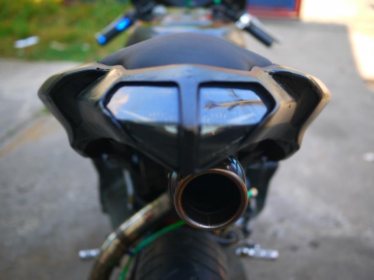 ขายแฟร์ลิ่งDucati 1198ใส่nc30 ราคา40000สนใจติดต่อ0803355484