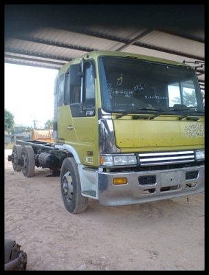 สิบล้อ 2 เพลา หัวครัชซี เครื่องดี สภาพสวยๆ