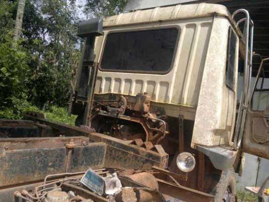 รถมิตซู 10 ล้อดั๊ม FN527 M - A 195 แรงม้า สนใจติดต่อ 081 - 6079515 รถมิตซู 10 ล้อดั๊ม FN527 M - A 195 แรงม้า สนใจติดต่อ 081 - 6079515