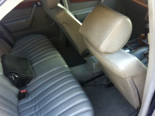 ขาย BENZ E-190E 135,000 บาท