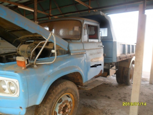 ขายรถดั้มหกล้อหัวยาวเหมา6คัน