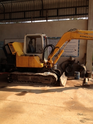 ขาย Komutsu  Pc 40