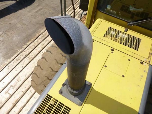 รถตักล้อยาง WA400-3E รถนอก ไม่เคยใช้งานในไทย  โทร.081-373-0559