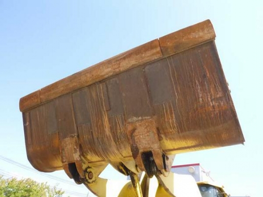 รถตักล้อยาง WA400-3E รถนอก ไม่เคยใช้งานในไทย  โทร.081-373-0559