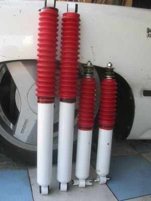 ขายหลายอย่างครับ ขายหลายอย่างครับ