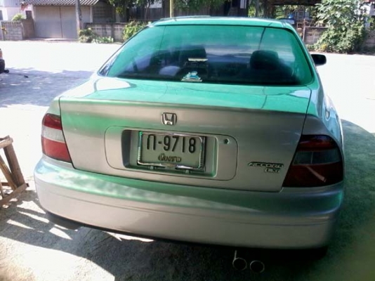 ฮอนด้า แอคครอท สภาพเทพ เจ้าเดียวมือเดียว