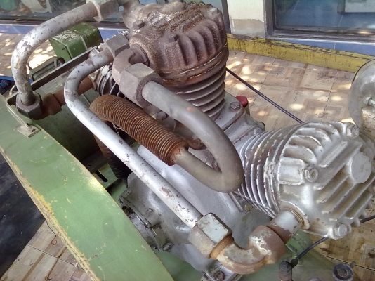 ปั๊มลม TOSHIBA ปั๊มลม TOSHIBA