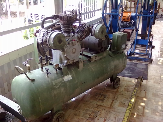 ปั๊มลม TOSHIBA ปั๊มลม TOSHIBA