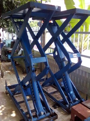 ลิฟต์ยกรถ TASEI รุ่น M 089 25 t ยกได้ 25 ตัน ลิฟต์ยกรถ TASEI รุ่น M 089 25 t ยกได้ 25 ตัน