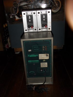 ขายลำโพงขยายเสียง 2ตัว ราคาถูกๆ ขายลำโพงขยายเสียง 2ตัว ราคาถูกๆ