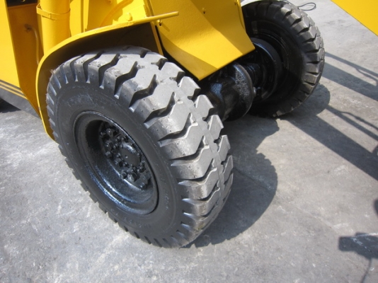 ขาย รถตักล้อยาง TOYOTA รุ่น 2SD10 มือสองญี่ปุ่น ขาย รถตักล้อยาง TOYOTA รุ่น 2SD10 มือสองญี่ปุ่น