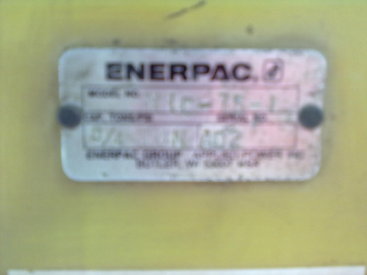 ฮ้อยยกเครื่อง ยี่ห้อ ENERPAC