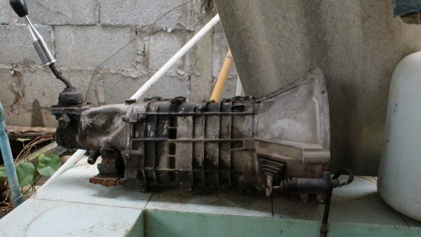 ขายเครื่่่องพร้อมเกียร์กล่อง 4a -ge ขายเครื่่่องพร้อมเกียร์กล่อง 4a -ge