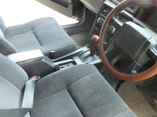 ขายรถเก๋งวอลโว่ ภายในสวย นั่งสบาย ลดราคาแล้วครับ