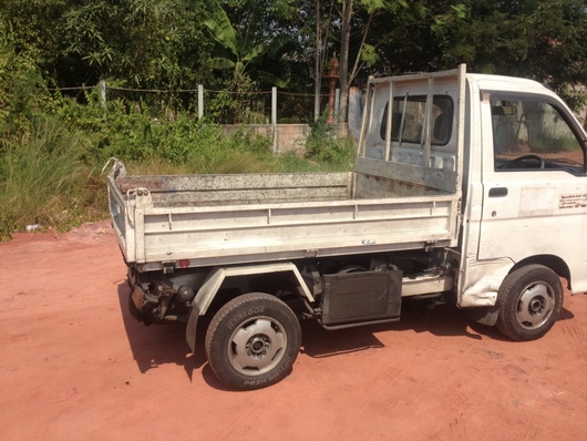 ขายรถกระป้อs100p ดั้ม มีแอร์ พร้อมทะเบียน กระบะบรรทุก ทำสีให้ใหม่ เก็บงาน ขายรถกระป้อs100p ดั้ม มีแอร์ พร้อมทะเบียน กระบะบรรทุก ทำสีให้ใหม่ เก็บงาน