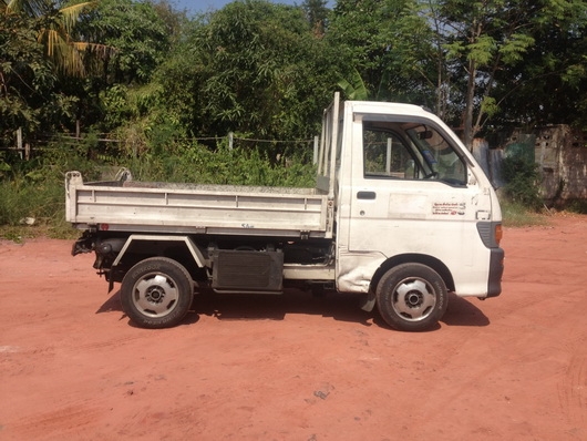 ขายรถกระป้อs100p ดั้ม มีแอร์ พร้อมทะเบียน กระบะบรรทุก ทำสีให้ใหม่ เก็บงาน ขายรถกระป้อs100p ดั้ม มีแอร์ พร้อมทะเบียน กระบะบรรทุก ทำสีให้ใหม่ เก็บงาน