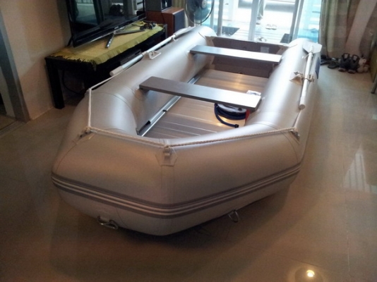 ขายเรือยาง seamor marine ขนาด 320 พร้อมอุปกรณ์