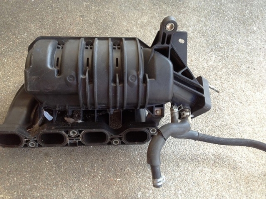 ท่อไอดี New Altis เครื่อง 1600 (1500)