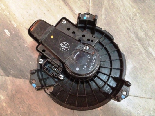 พัดลมตู้แอร์ New Altis เครื่อง1800